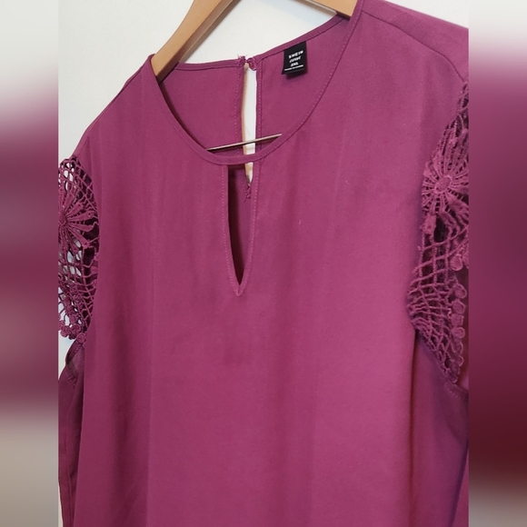 SHEIN Plum Crochet Sleeve Blouse - Picture 3 of 4